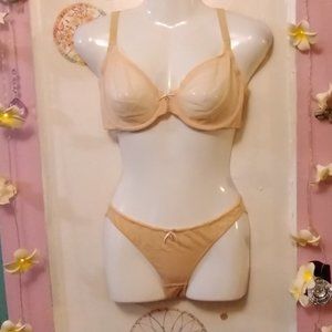 Sheer (L) Rhinestone Heart Accented Lingerie Set - NWOT